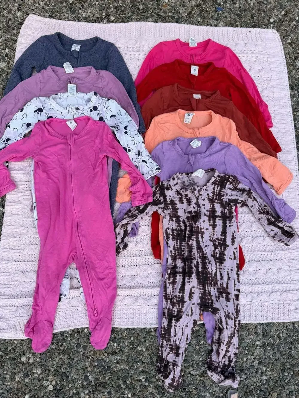 Kate Quinn Baby Modal Spandex Zip-Up Footie Pajamas and Bodysuit Lot 6-9 3-6